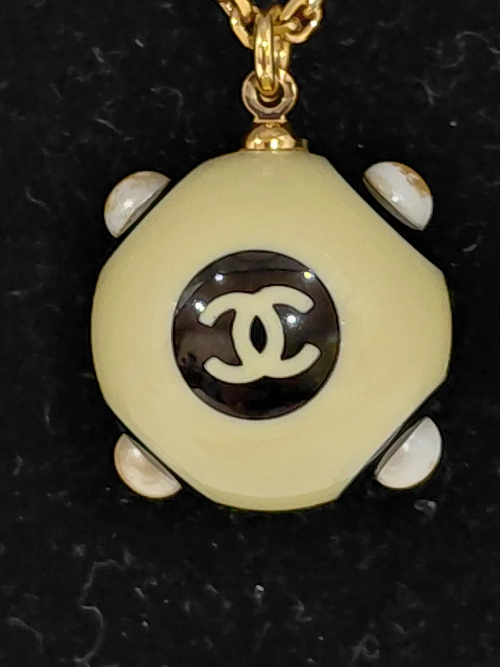 Vtg Chanel 2002 Resin CC Ball Pendant Necklace 